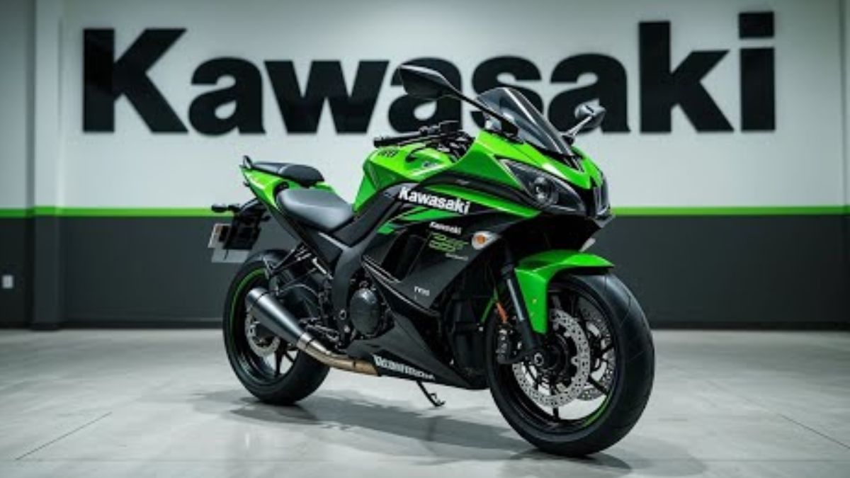 Kawasaki Ninja 300 price cut, Kawasaki Ninja 300 new price, Kawasaki Ninja 300 specifications, Kawasaki Ninja 300 mileage, Kawasaki Ninja 300 top speed, Kawasaki Ninja 300 features, Kawasaki Ninja 300 GST 2.0 benefits, कावासाकी निंजा 300